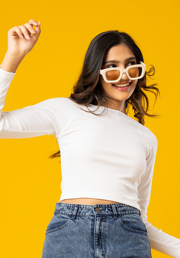 EDITH WHITE LONG SLEEVE TSHIRT